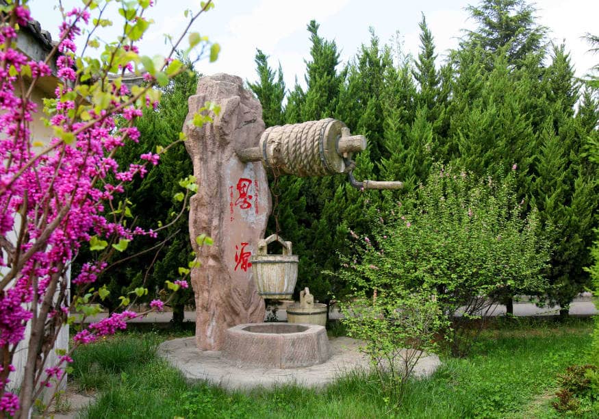 西安引鎮(zhèn)鳳棲山墓園圖片