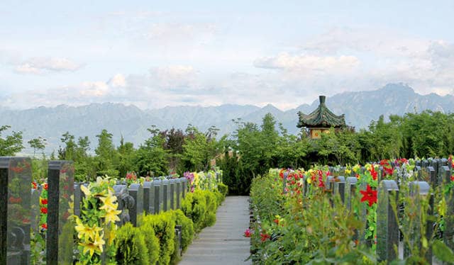 西安鳳棲山骨灰墓園北區(qū)，給逝者一個溫暖天堂