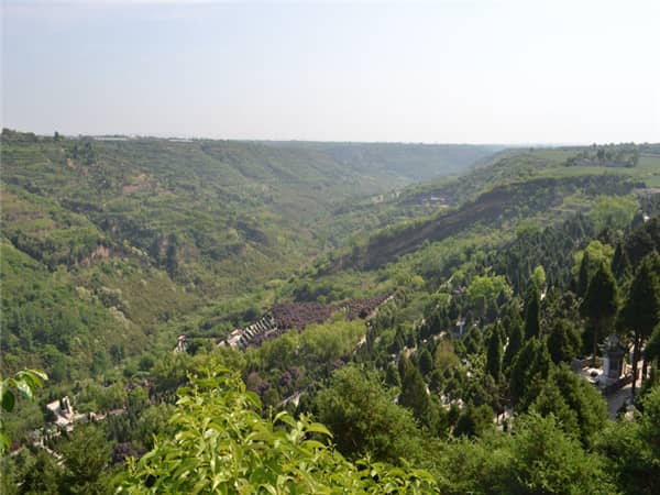 西安壽陽(yáng)山墓園路線，公墓為您守護(hù)平安