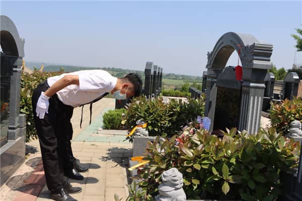 避暑露營哪里去，壽陽山里有勝景