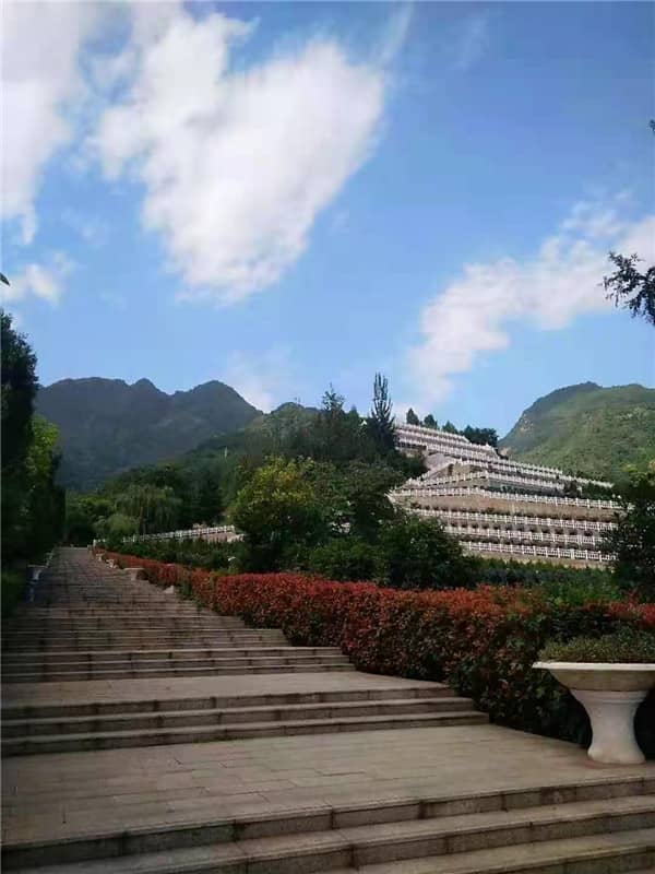 西安九龍山墓園多少錢，心有所依