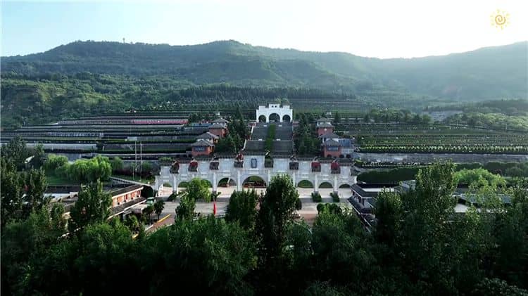 西安霸陵塬公墓-西安霸陵墓園感恩園電話